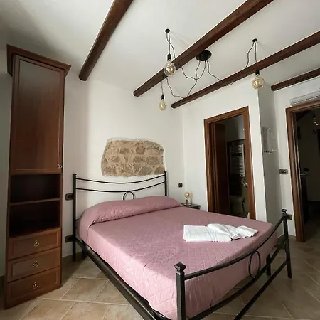 La Vie En Rose Bed & Breakfast Fondi Exterior photo