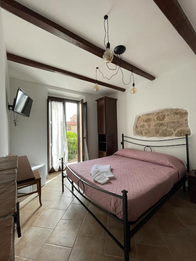 La Vie En Rose Bed & Breakfast Fondi