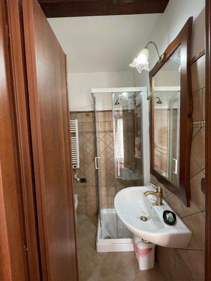 Bed & Breakfast La Vie En Rose Fondi
