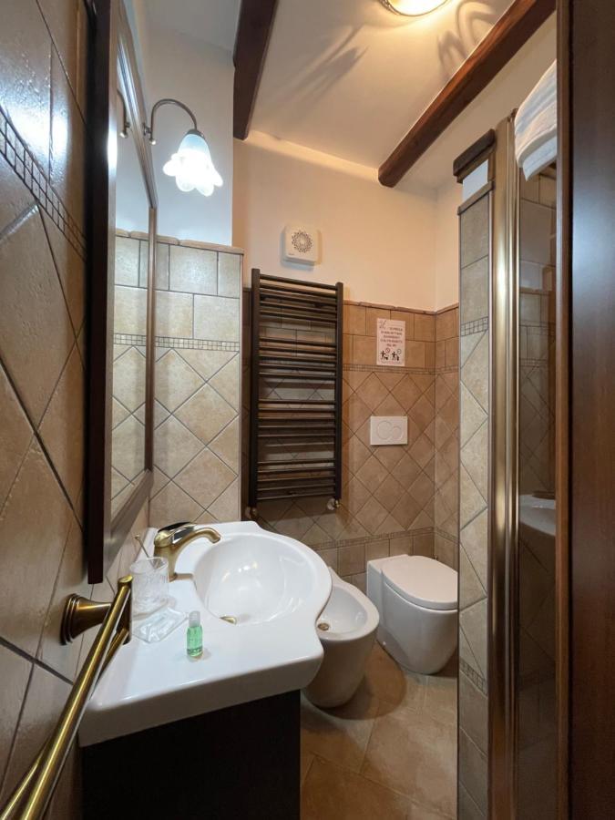 La Vie En Rose Bed & Breakfast Fondi